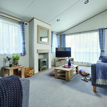 Newperran Holiday Park New Quay エクステリア 写真