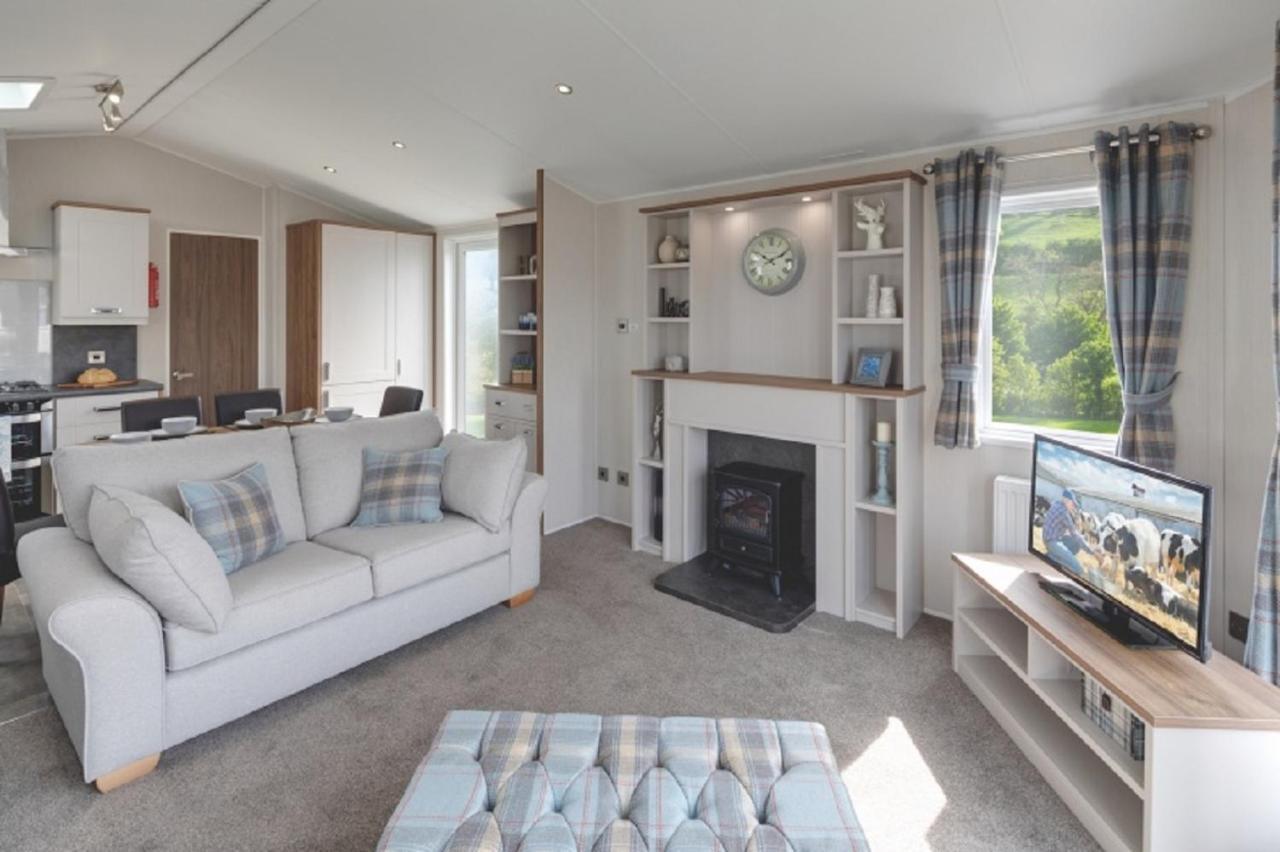 Newperran Holiday Park New Quay エクステリア 写真