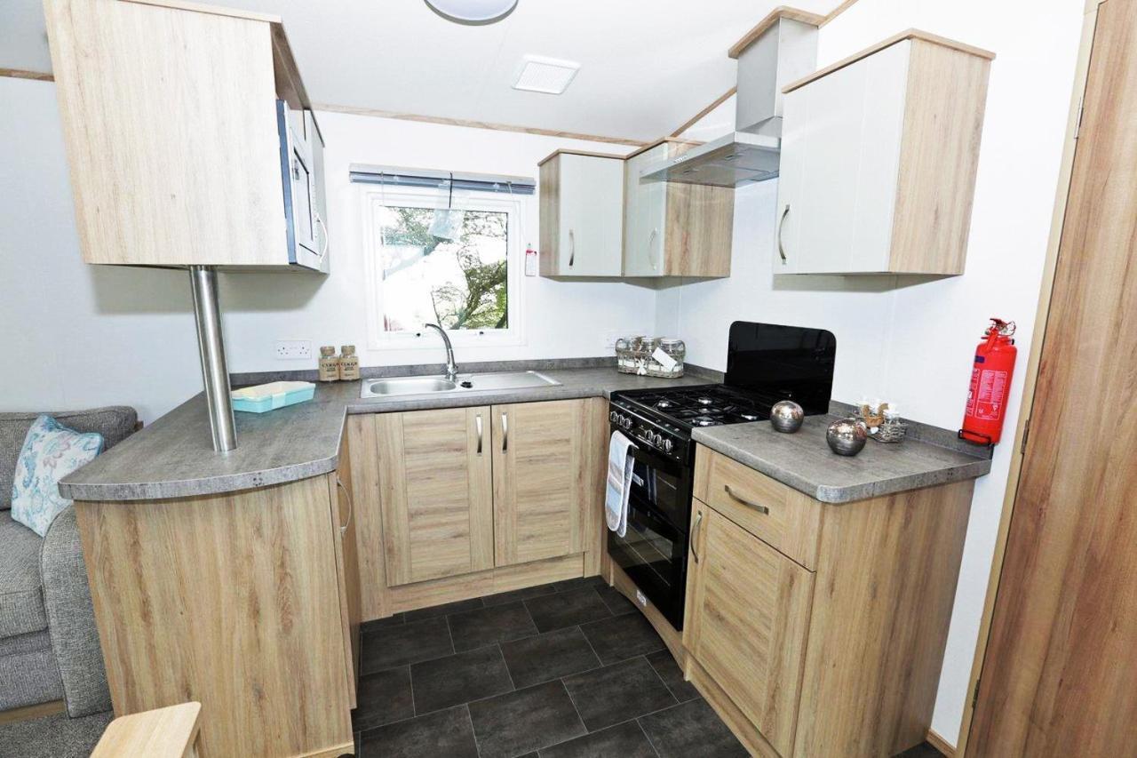 Newperran Holiday Park New Quay エクステリア 写真