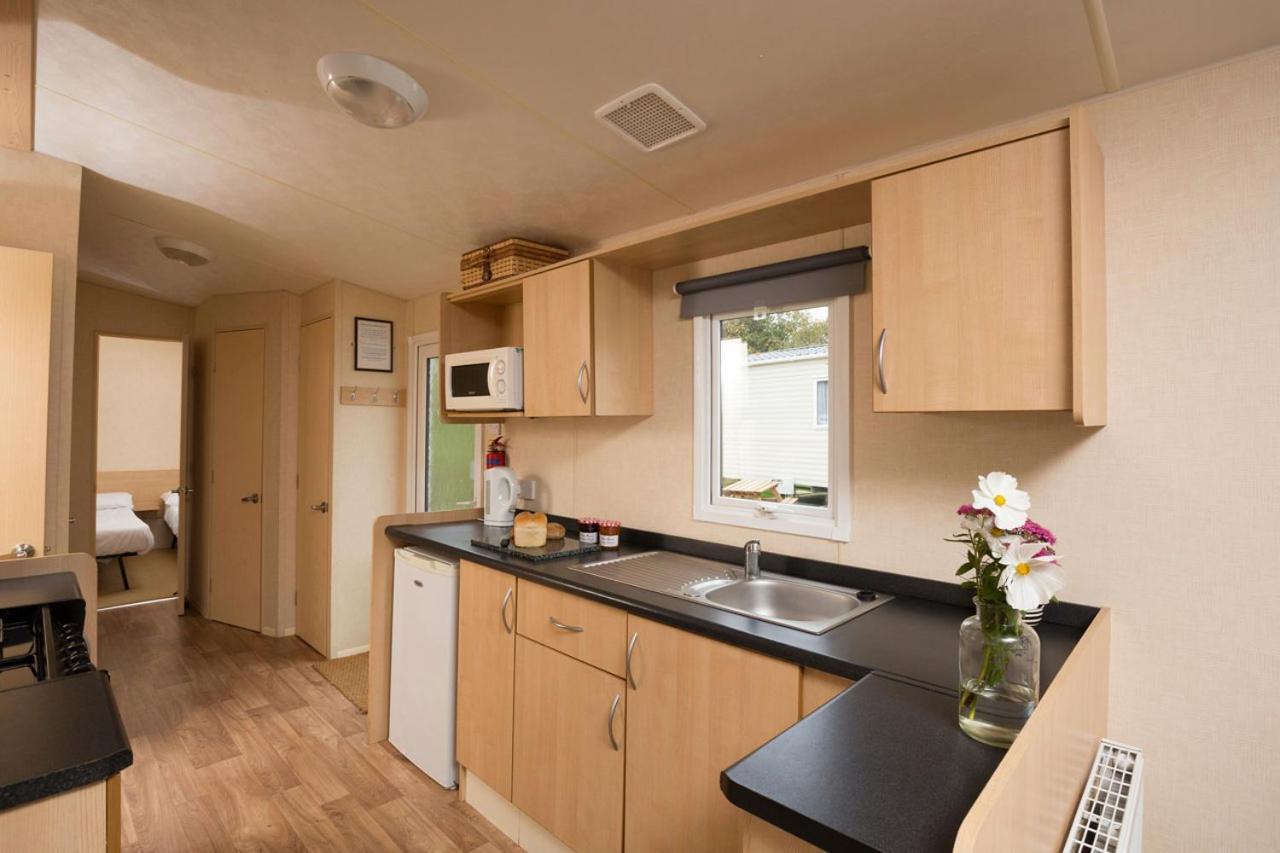 Newperran Holiday Park New Quay エクステリア 写真